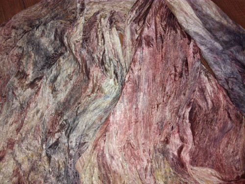 Víno a popel - hedvábný pléd 180 x 45 — foto 2