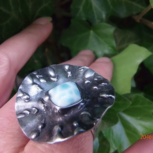 Nepřehlédnutelný (larimar) — foto 3