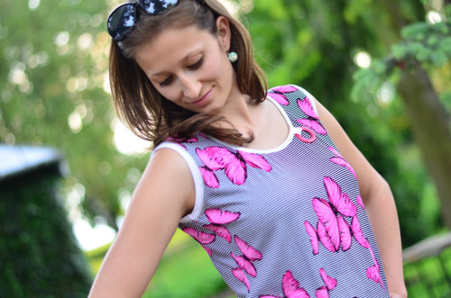 Šaty motýlí — foto 3