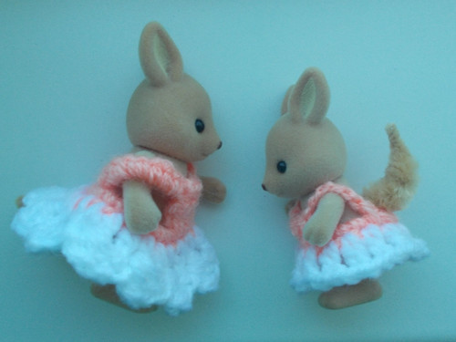 Sylvanian - šatičky pro mamku a dcerku — foto 2