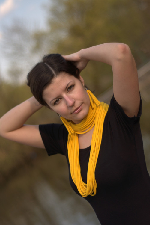 Žluté špagetové náušnice — foto 2