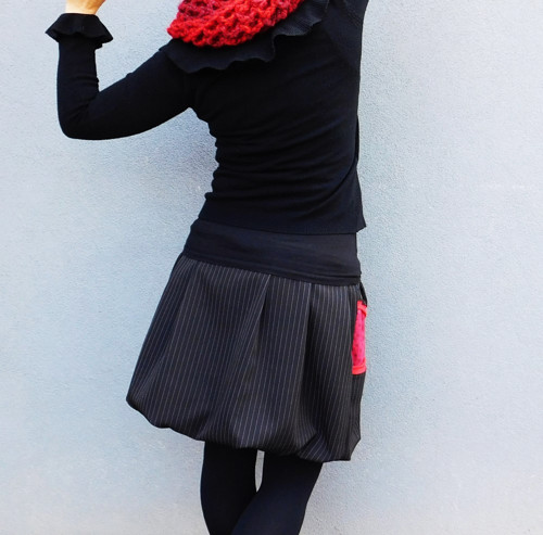 Sukně AEROPOCKETS - Dotted Red — foto 3