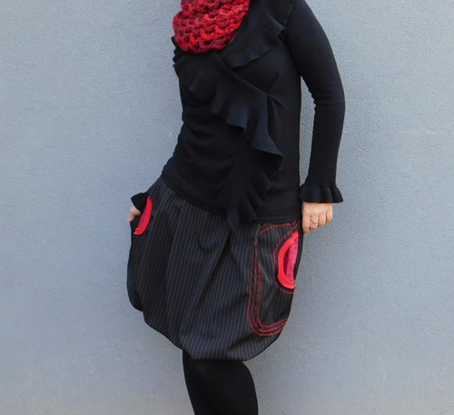 Sukně AEROPOCKETS - Dotted Red — foto 6