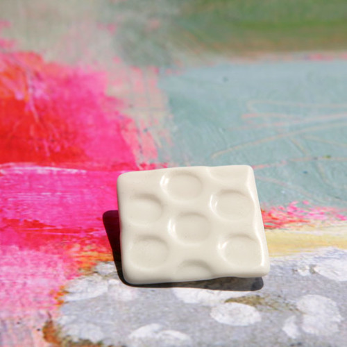 Malá Dotty (porcelánová brož) — foto 2