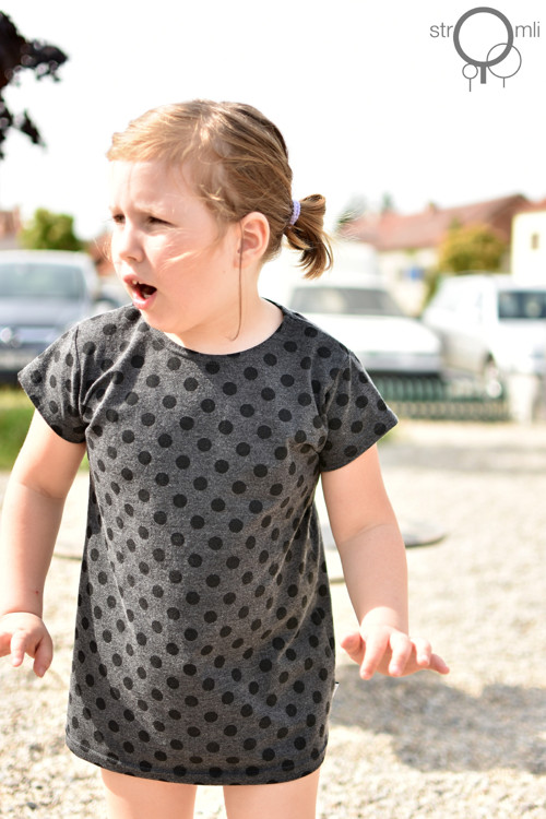Mini tunička s puntíky KR, 2-3 roky — foto 2