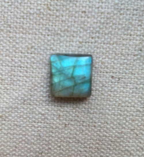 Mini kabošon Labradorit 10x10x3mm — foto 2