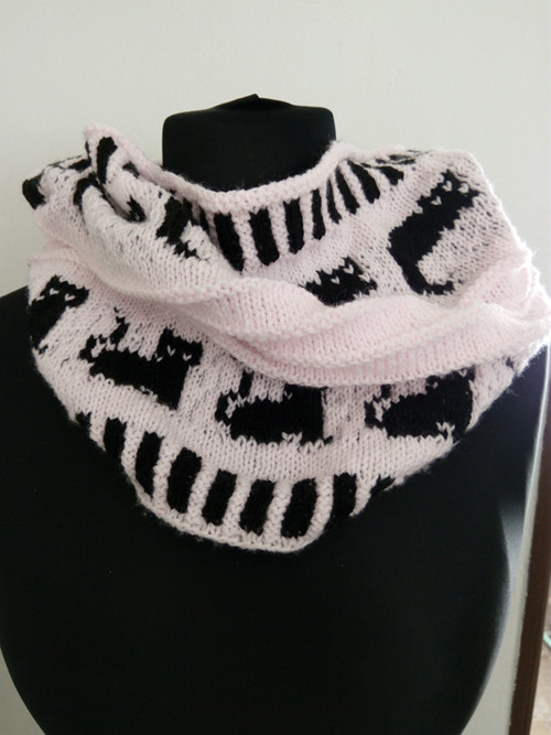Nákrčník Black cats — foto 5