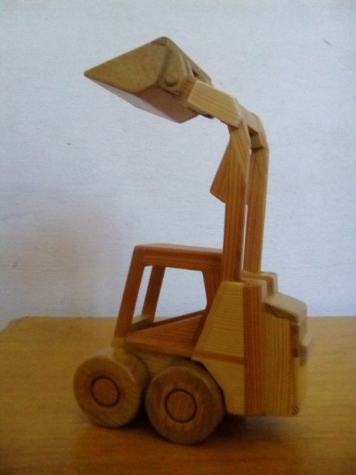 Dřevěný bagr — foto 2