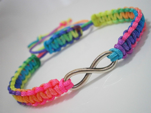 Neonový Infinity náramek (macramé) - Unisex — foto 3