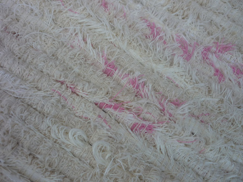 Ručně tkaný koberec 75 x 110 cm — foto 3