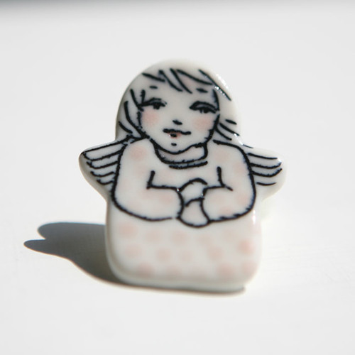 Anděl (porcelán.brož) — foto 2