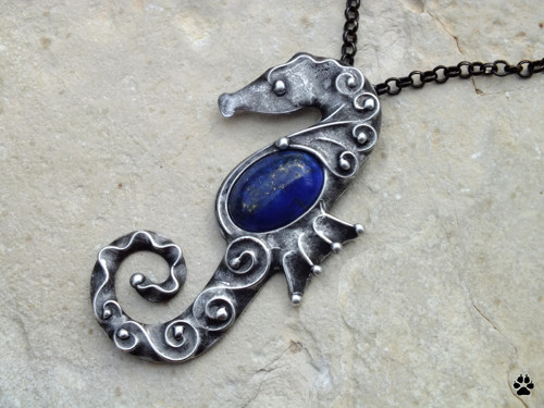 Mořský koník - lapis lazuli — foto 3