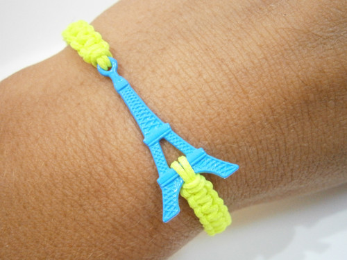 "Eiffelovka" - neonový náramek (Unisex) - macramé — foto 4