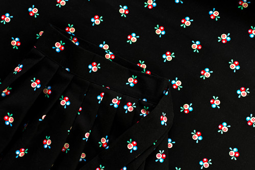 Zavinovací sukně Folk Berries — foto 6