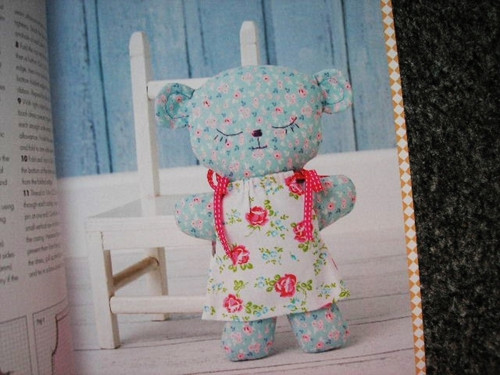 Kniha 50 Fat Quarter Makes — foto 6