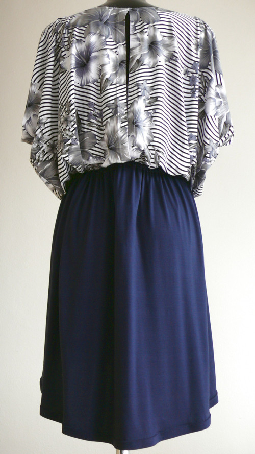 Dress NavyBlue/FlowersOnStripes — foto 2
