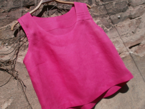 Lněný malinový top — foto 2