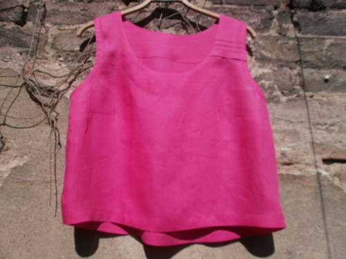 Lněný malinový top — foto 3