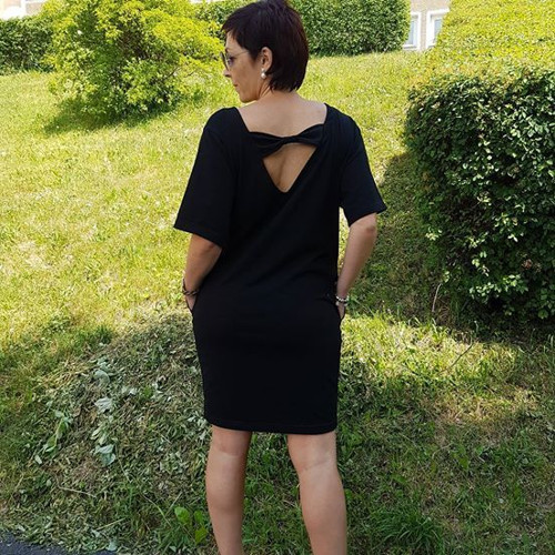 Černé šaty — foto 2