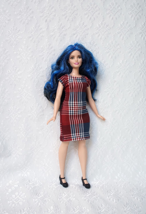 Šaty pro Barbie 2016 - curvy - baculku — foto 3