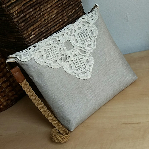 Plátěná s krajkou — foto 2