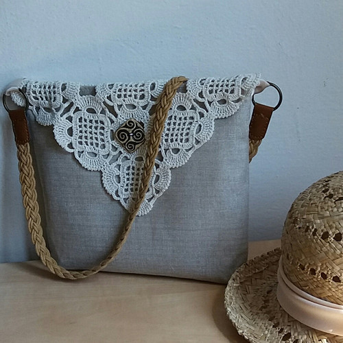Plátěná s krajkou — foto 5