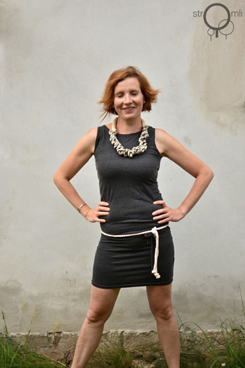 Šedá maličkost, vel. S :) — foto 4