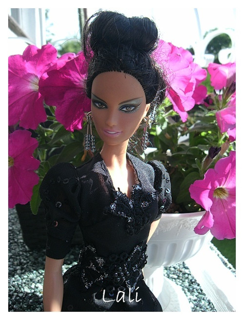 Společenské šaty pro panenku Model Muse 2. — foto 5