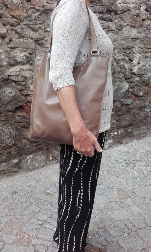 Velká kožená kabelka "caffellatte" — foto 5