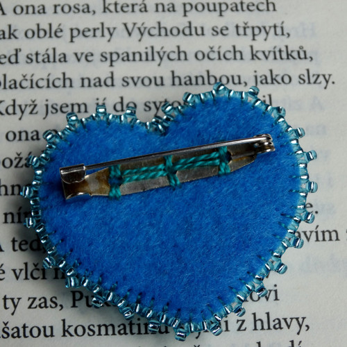 Modročerné srdce - brož — foto 5