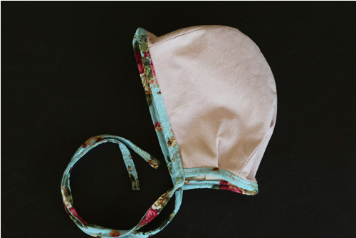 Dětský čepec/Bonnet — foto 3