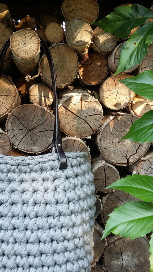 Kabelka šedá s koženými uchy — foto 2