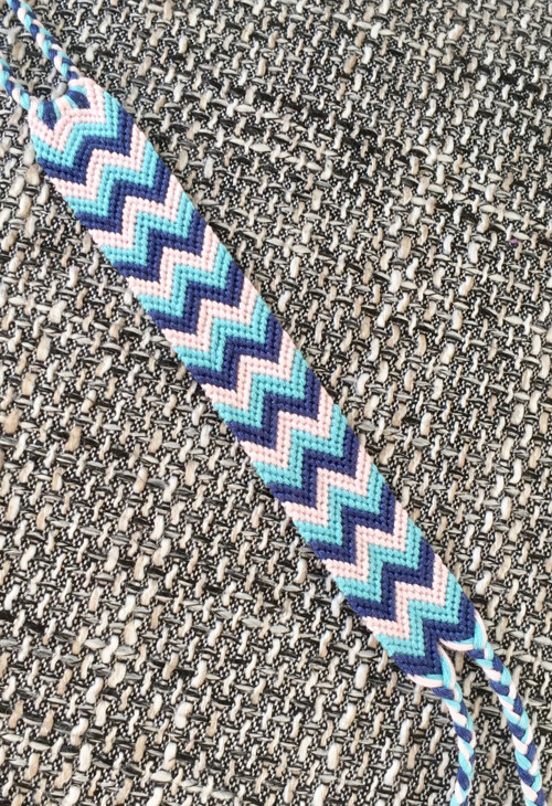 Modravý chevron — foto 2