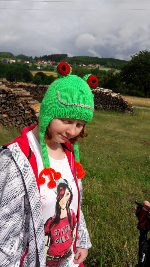 Ušanka Listovnice Červenooká — foto 4