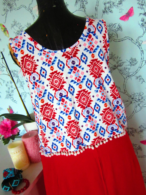 Crop top s etno vzory — foto 3