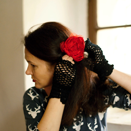 Háčkované rukavičky "Gothic Love" — foto 2