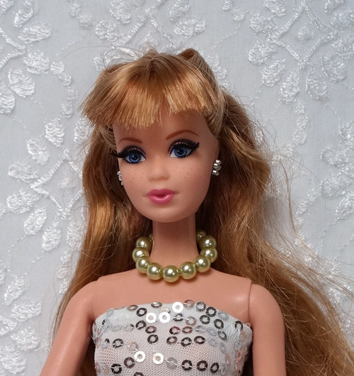Šperk pro Barbie s perličkami — foto 2