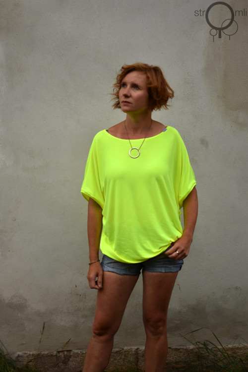 UNI neonová žlutá sleva — foto 2