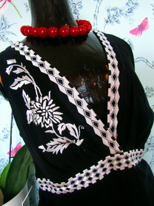 Šaty Sophisticated folklore — foto 4