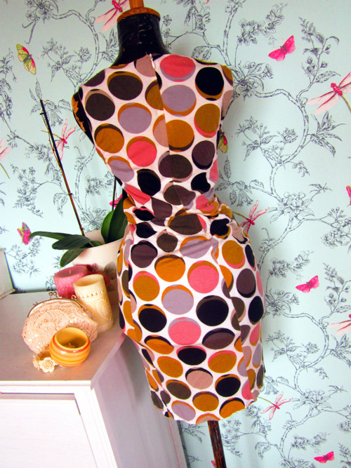 Šaty retro dots — foto 4