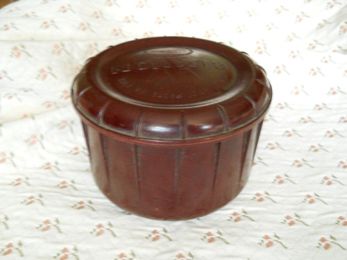 Bakelitová krabička — foto 2