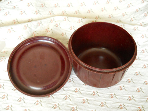 Bakelitová krabička — foto 3