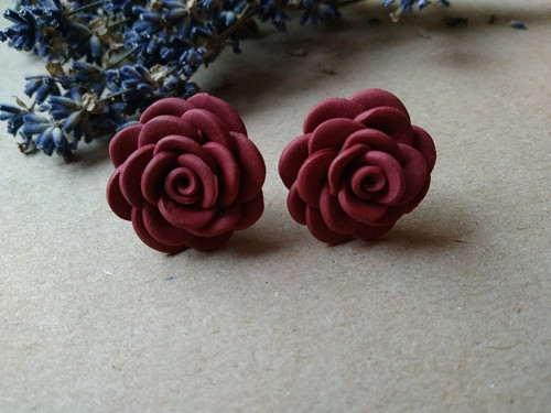 Purpurové růže do uší- pecky — foto 2