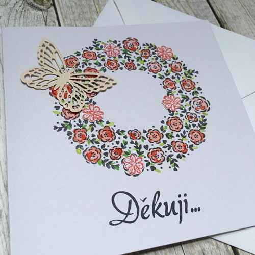 Děkuji s věnečkem a motýlem — foto 2