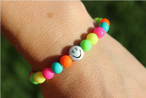 Don't worry, be happy.. Náramek — foto 2