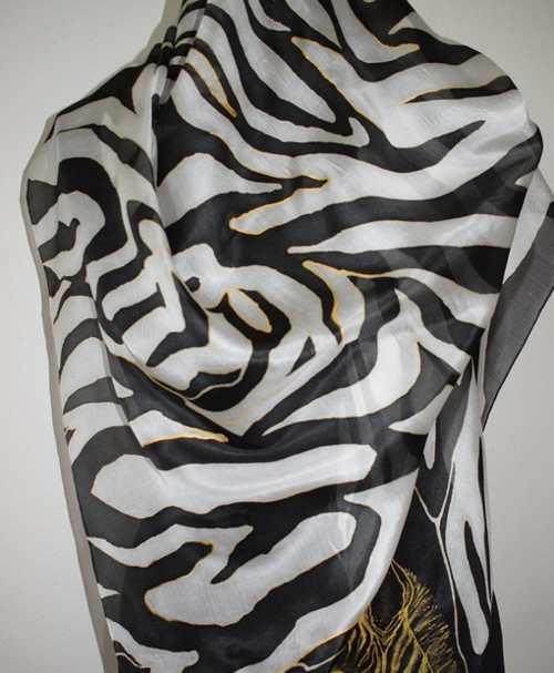 Hedvábný ručně malovaný šátek - ZEBRA — foto 4