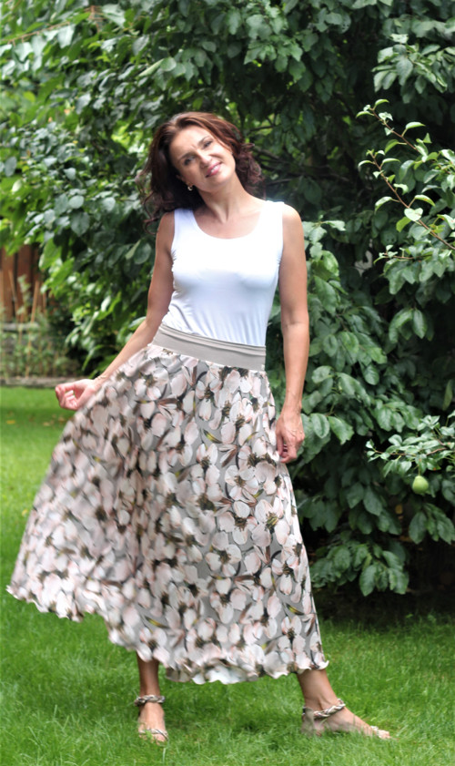 Polokolová sukně — foto 4
