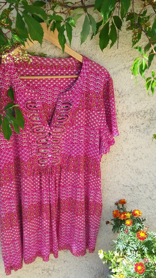 Tunika s flitry — foto 5
