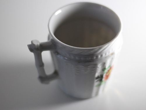 Porcelánový Hrníček — foto 3