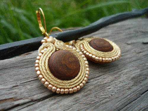Soutache náušnice Zlaté — foto 2